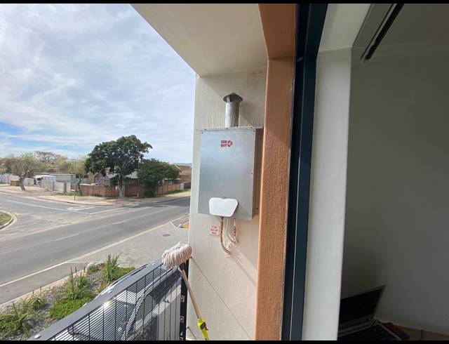 1 BEDROOM APARTMENT TO LET IN TABLE VIEW